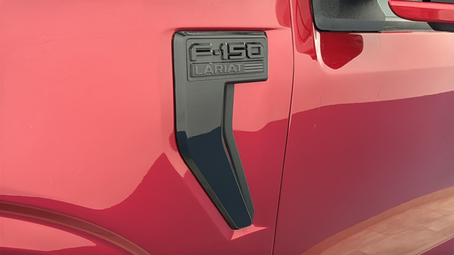 Used 2024 Rapid Red Metallic Tinted Clearcoat Ford Lariat image 48
