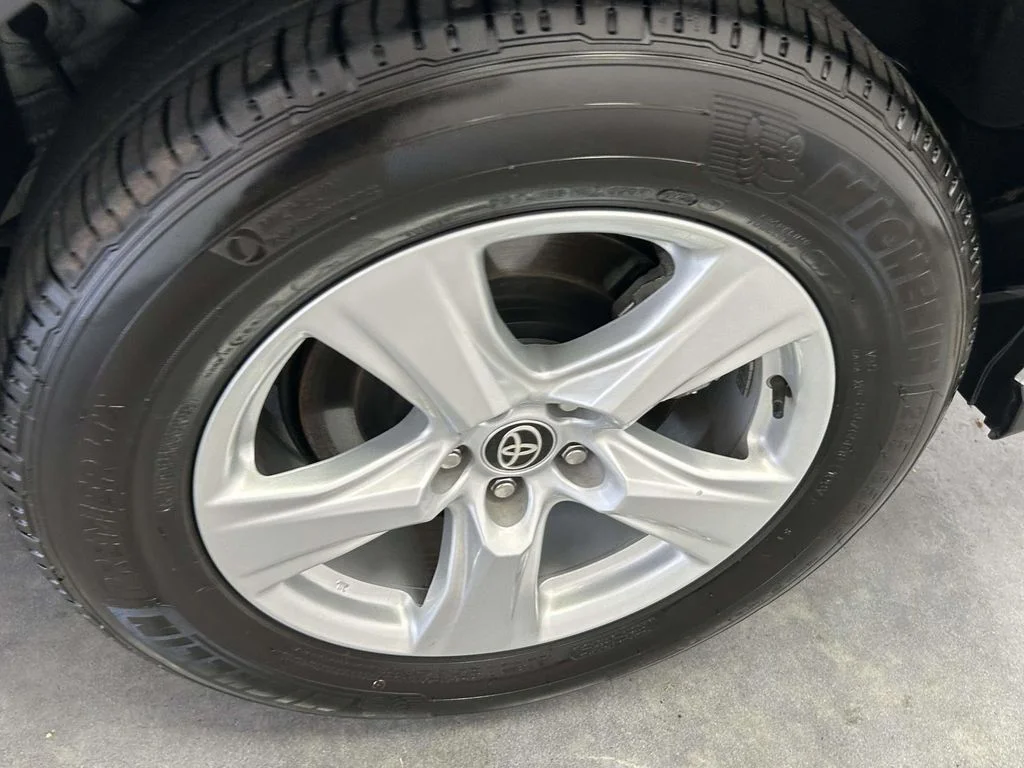 Used 2025 Beige Toyota LE image 8