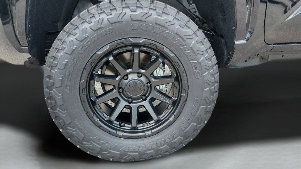 2026 Toyota Tacoma SR5 - Photo 26