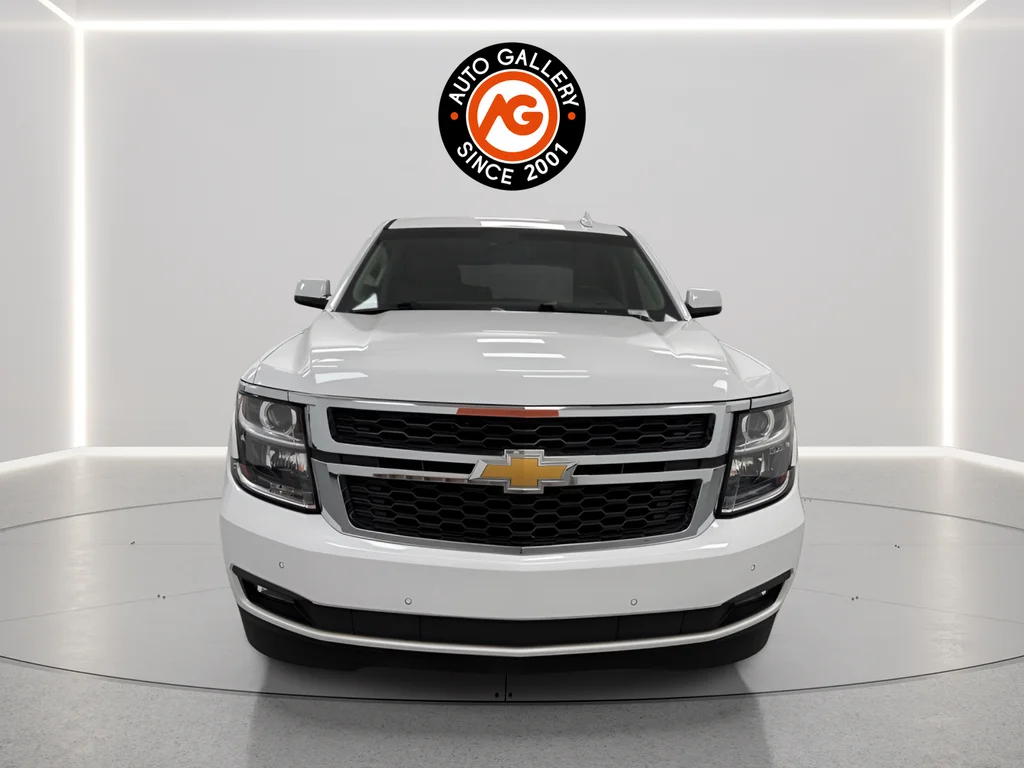 Used 2018 White Chevrolet LT image 3