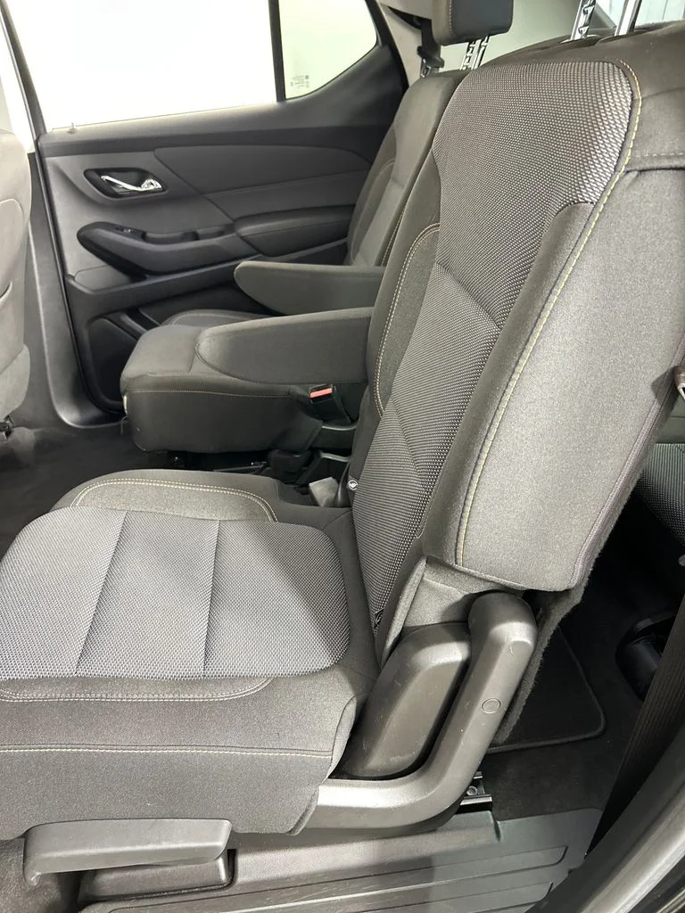 Used 2020 Black Chevrolet LT image 17