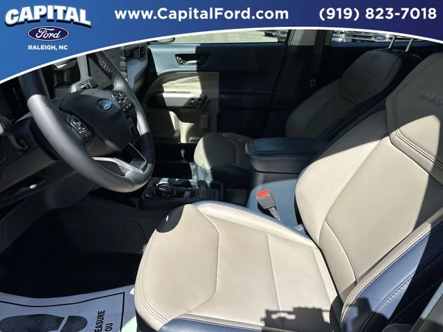 Used 2025 White Ford Lariat image 17