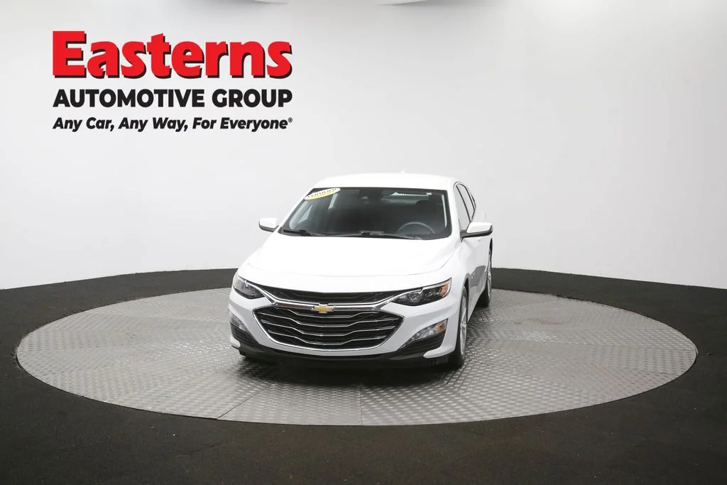 Used 2025 White Chevrolet LT image 54