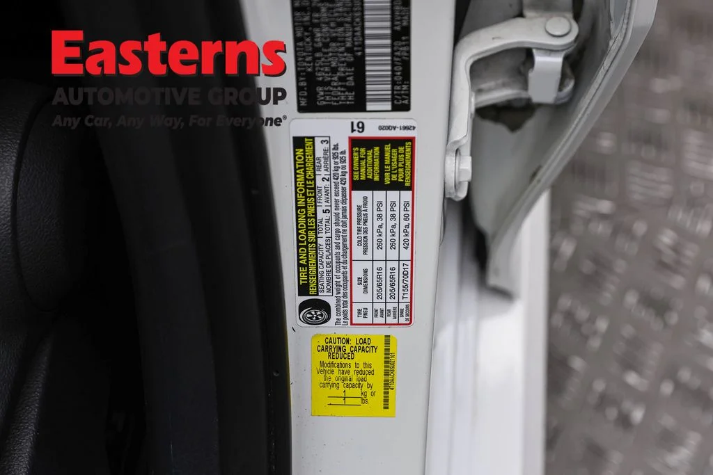 Used 2025 White Toyota LE image 34