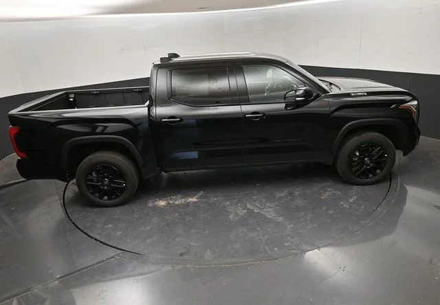 2026 Toyota Tundra Limited - Photo 31