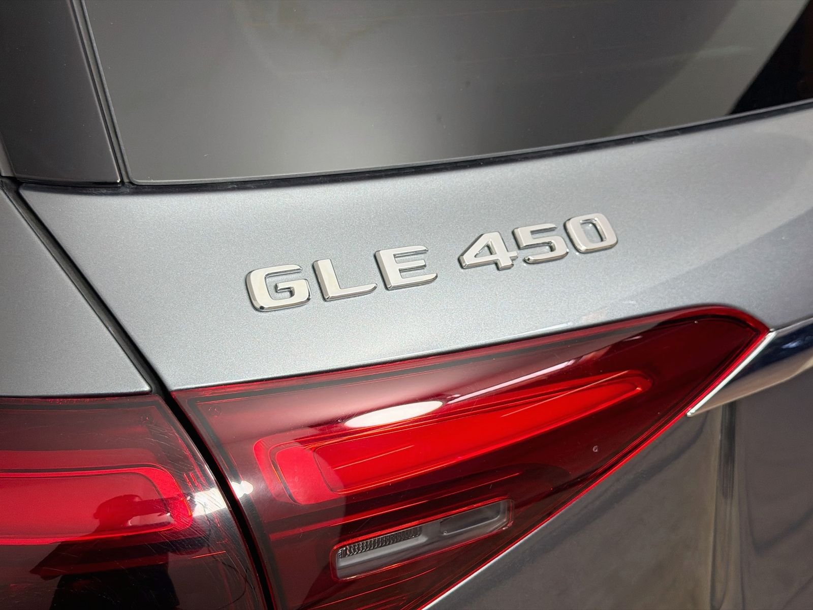 Used 2025 Selenite Gray Metallic Mercedes-Benz GLE 450 image 31