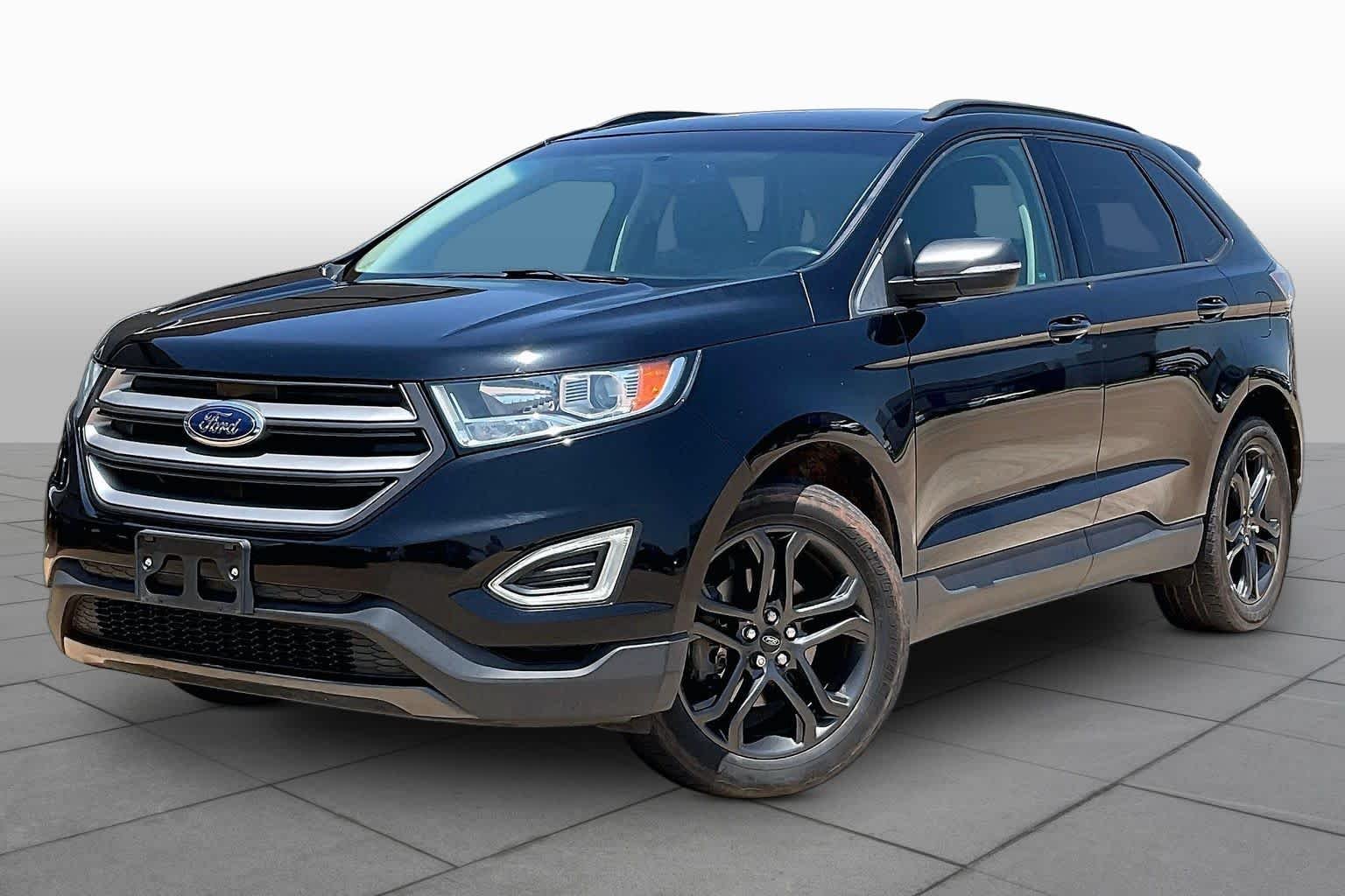 Used 2018 Shadow Black Ford SEL image 2