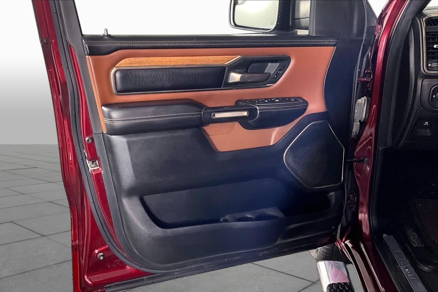 Used 2022 Delmonico Red Pearlcoat Ram Longhorn image 21