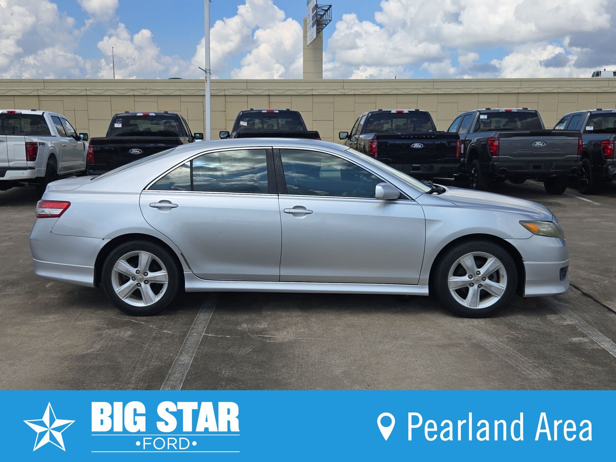 Used 2011 Toyota Camry SE with VIN 4T1BF3EK0BU770404 for sale in Manvel, TX
