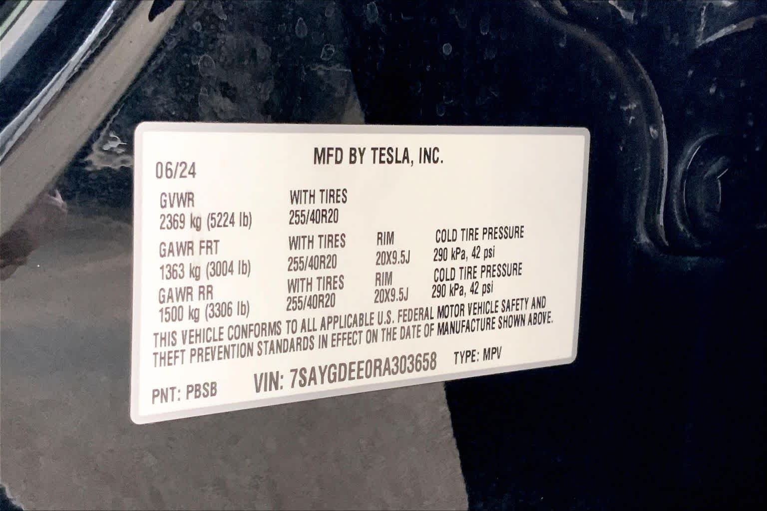 Used 2024 Stealth Grey Tesla Long Range image 32