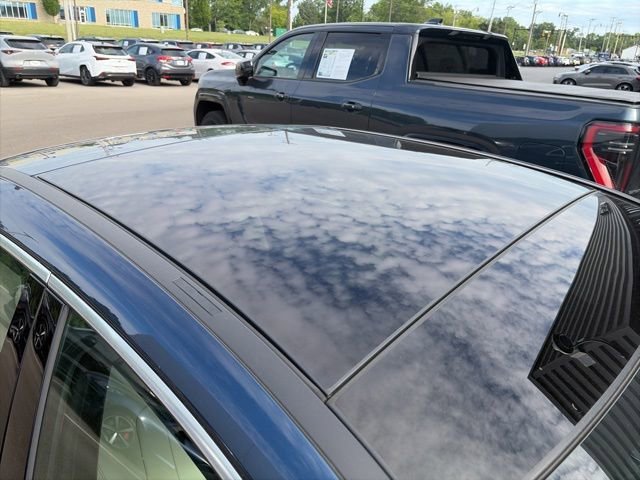Used 2019 Denim Blue Metallic Mercedes-Benz A 220 image 4