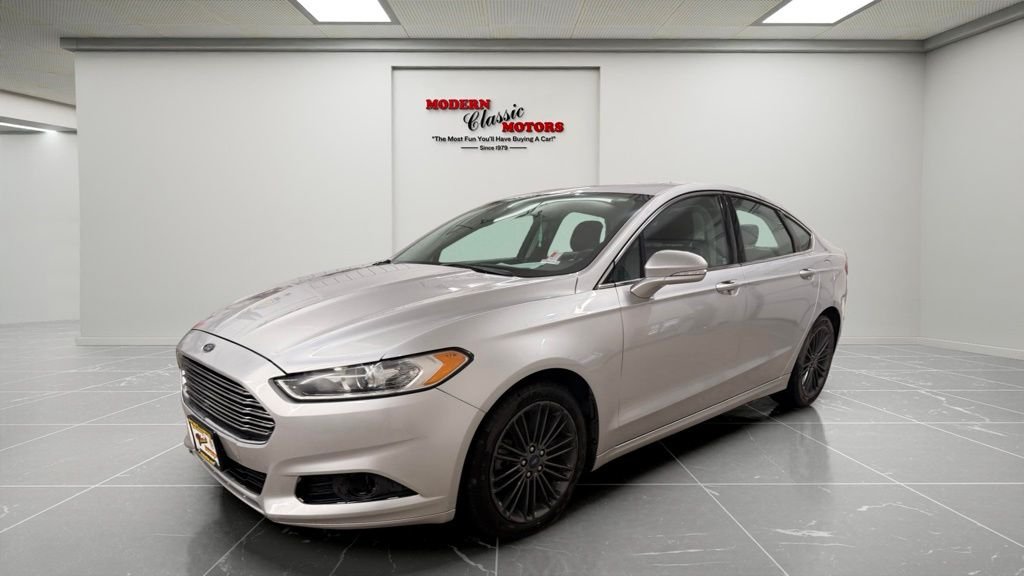 2015 Ford Fusion SE FWD's photo