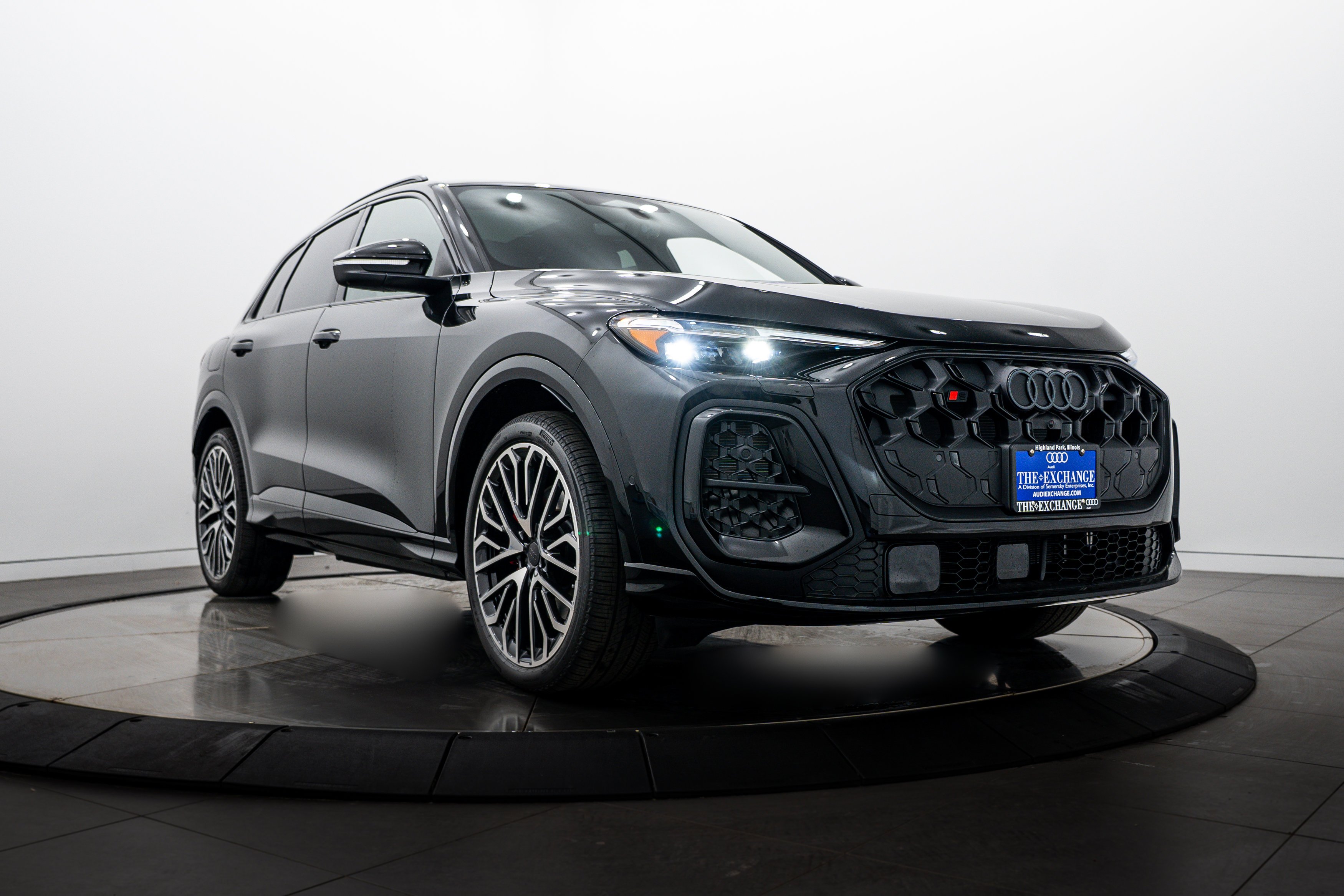 2026 Audi SQ5 Premium Plus quattro's photo