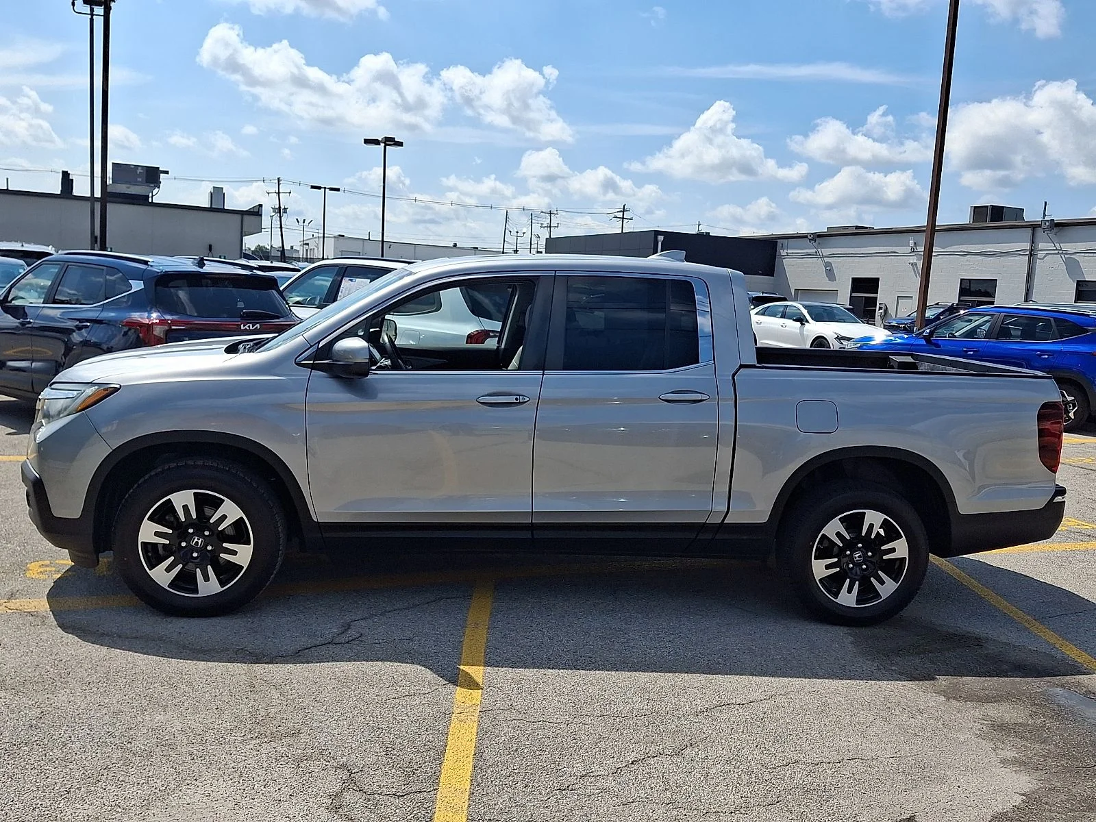Used 2020 Silver Honda RTL image 5