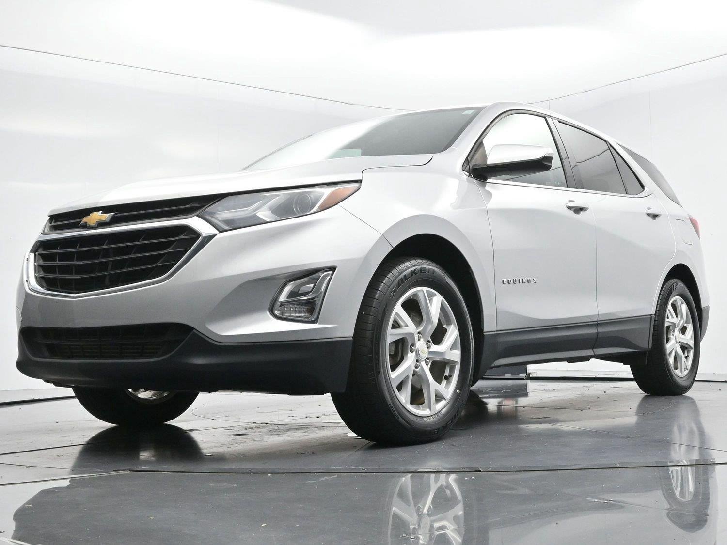 Used 2018 Silver Ice Metallic Chevrolet LT image 44