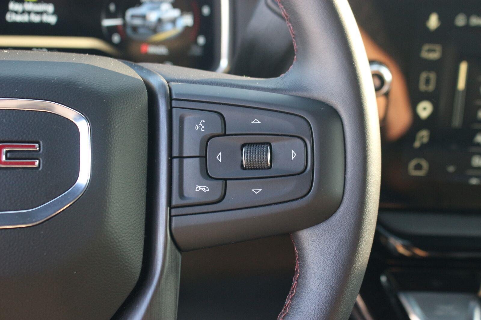 Used 2026 Onyx Black GMC AT4X image 20