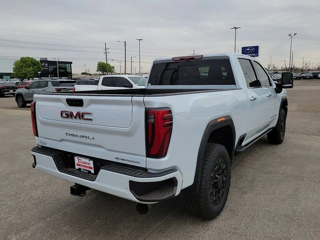 2026 GMC Sierra 2500HD Denali - Photo 10