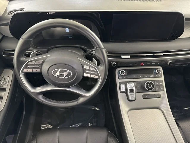 Used 2023 Silver Hyundai SEL image 24