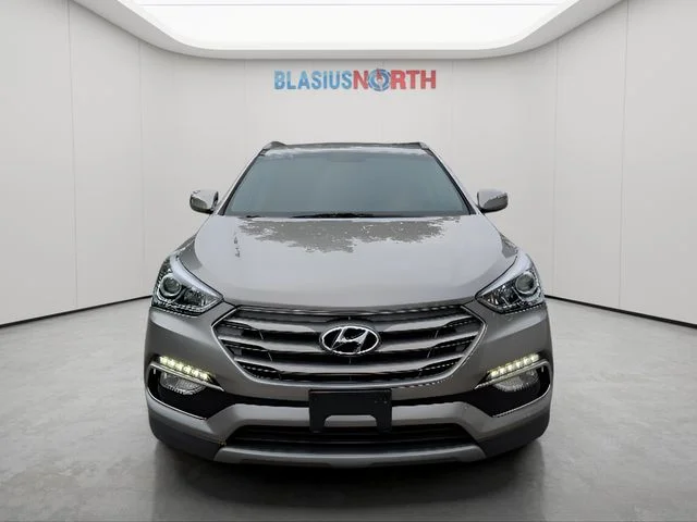 Used 2017 Gray Hyundai 2.4 Base image 2