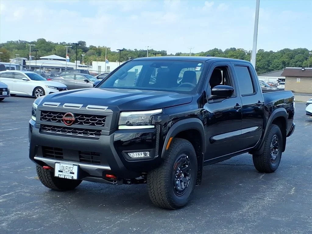 2026 Nissan Frontier PRO-4X - Photo 6
