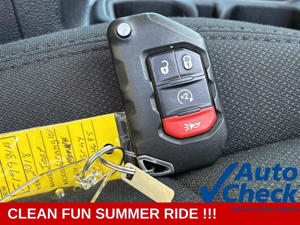 Used 2018 Gray Jeep Unlimited Sport S image 9