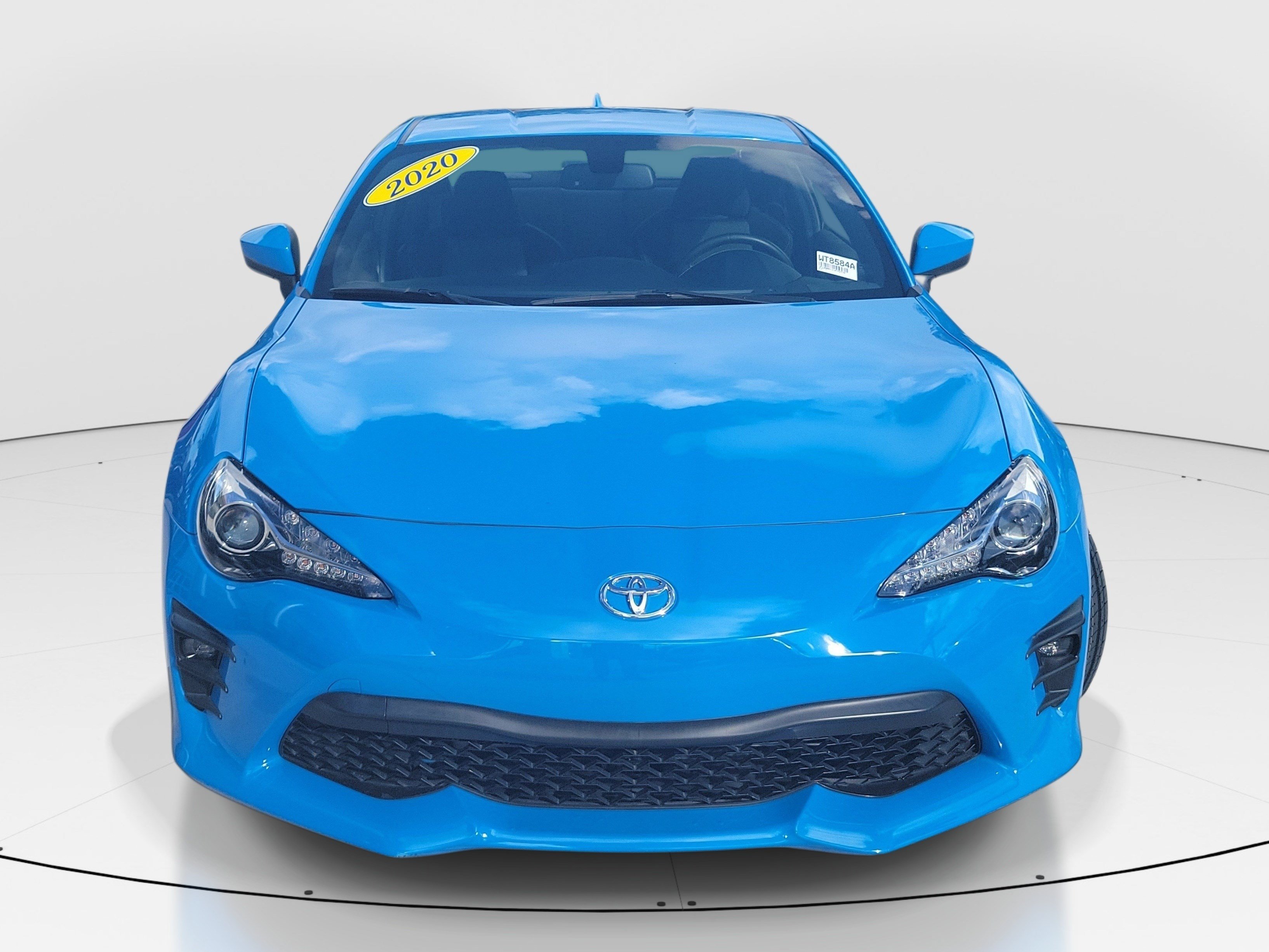 Used 2020 Neptune Toyota Base image 2
