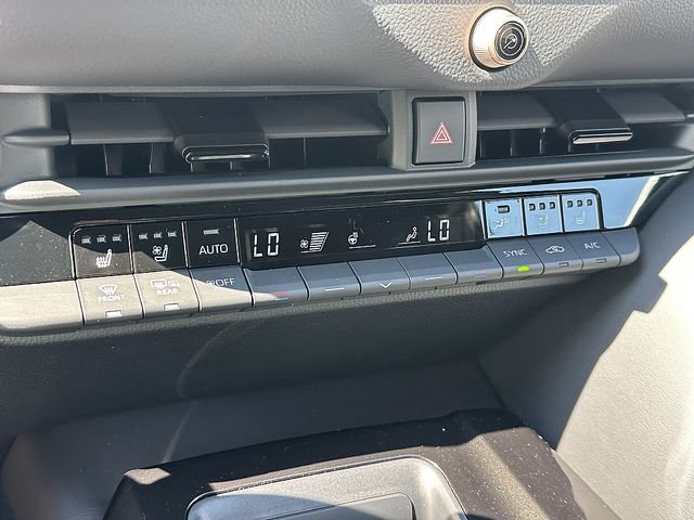 New 2026 Black Toyota XLE image 27