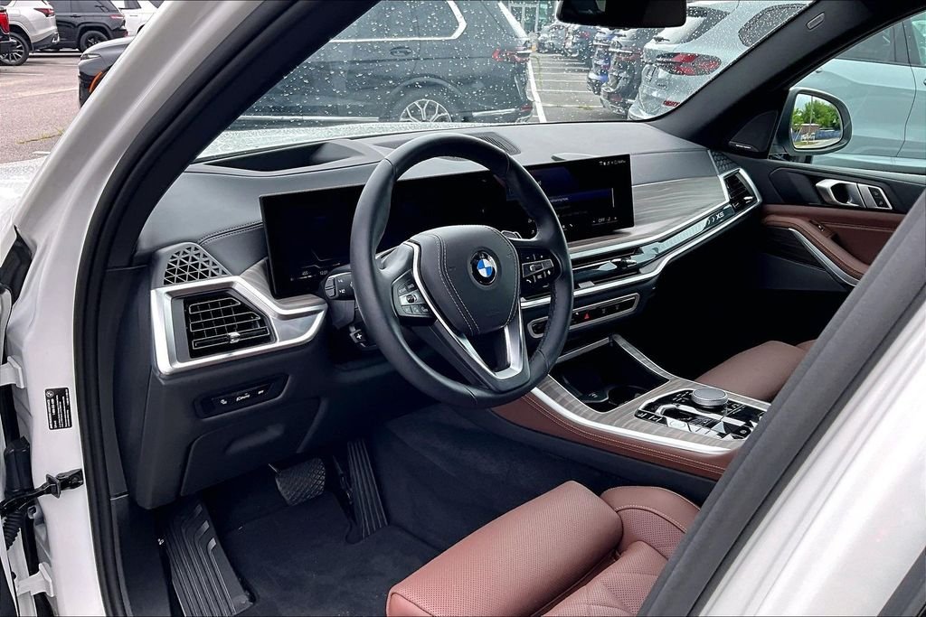 Certified Used 2025 White BMW sDrive40i image 13