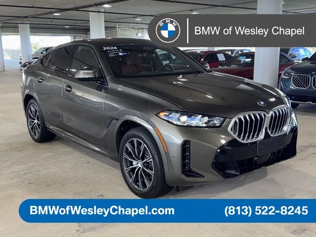 Certified Used 2026 Manhattan Green Metallic BMW xDrive40i image 1