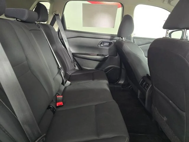 Used 2024 White Nissan S image 6