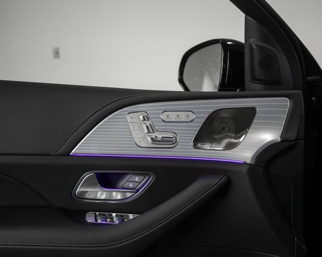 New 2027 Obsidian Black Metallic Mercedes-Benz GLE 53e AMG® image 6