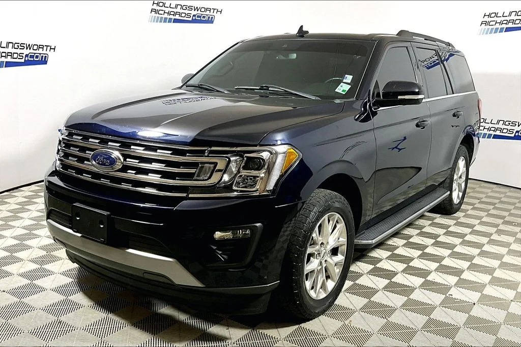 2021 Ford Expedition XLT's photo