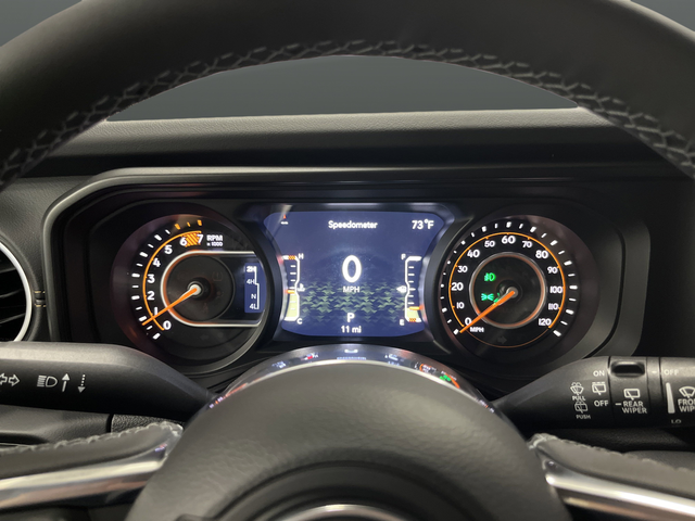 2025 Jeep Wrangler 4-Door Sahara - Photo 16