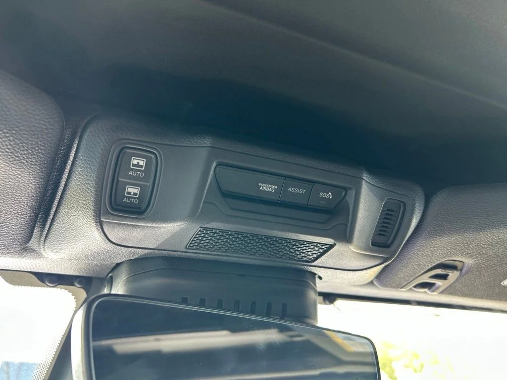 Certified Used 2026 REIGN Jeep Rubicon X image 38