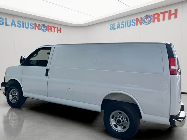 Used 2025 White GMC Work Van image 6