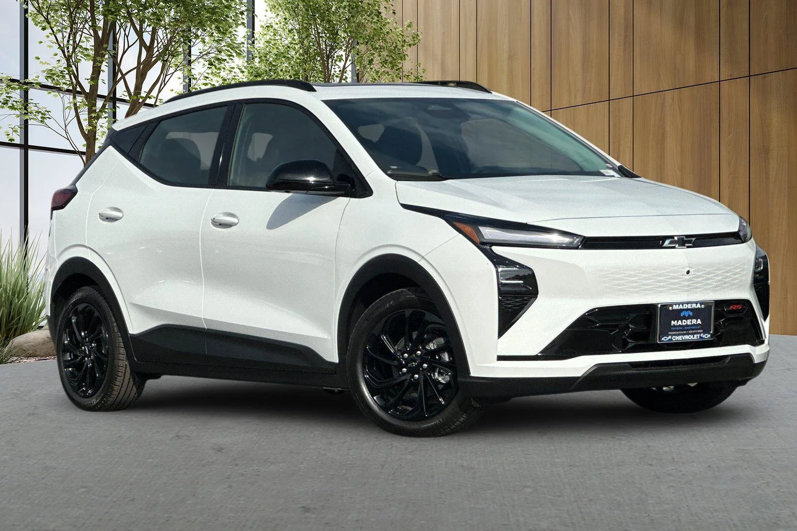 New 2027 Summit White Chevrolet RS image 2