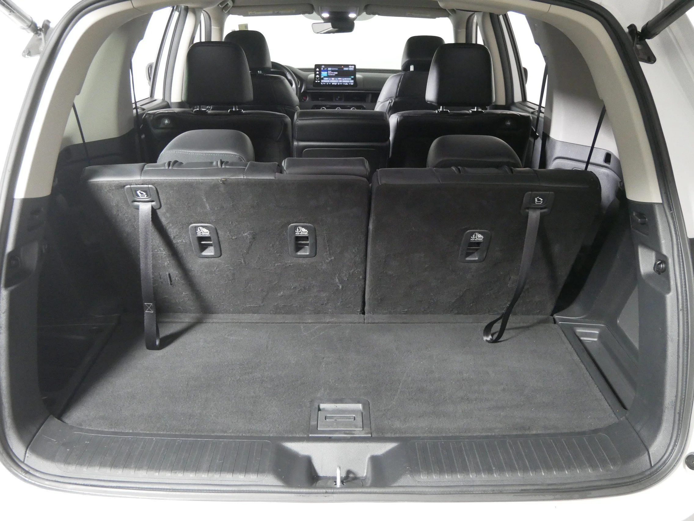 Used 2023 Platinum White Pearl Honda EX-L 8 Passenger image 18