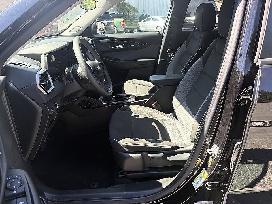 Used 2024 Mosaic Black Metallic Chevrolet LS image 14