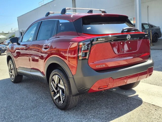 New 2027 Scarlet Ember Tintcoat Nissan SV image 10