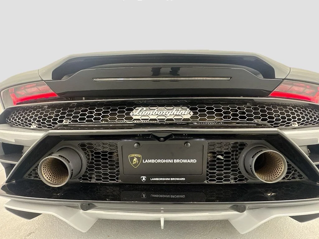Used 2022 Grigio Hati Metallic Lamborghini Base image 31