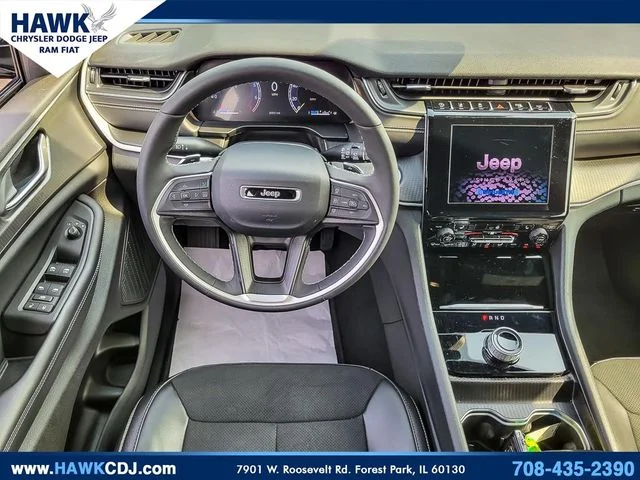 Certified Used 2025 Black Jeep Altitude X image 13