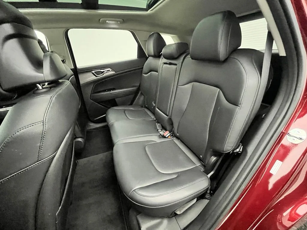 Used 2023 Red Kia SX image 41