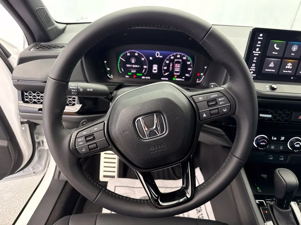 New 2026 Platinum White Pearl Honda Sport-L image 25