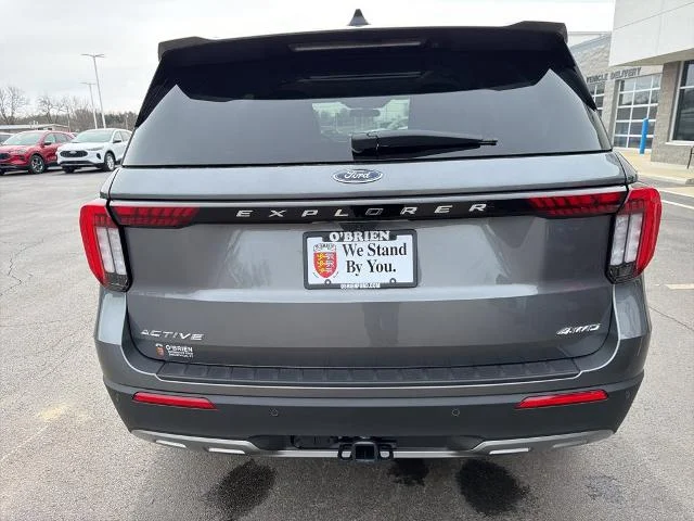 New 2026 Carbonized Gray Metallic Ford Active image 34
