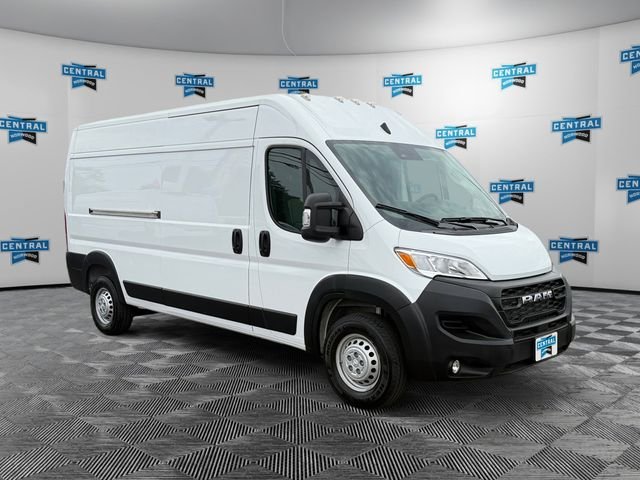 Used 2026 White Ram High Roof image 7