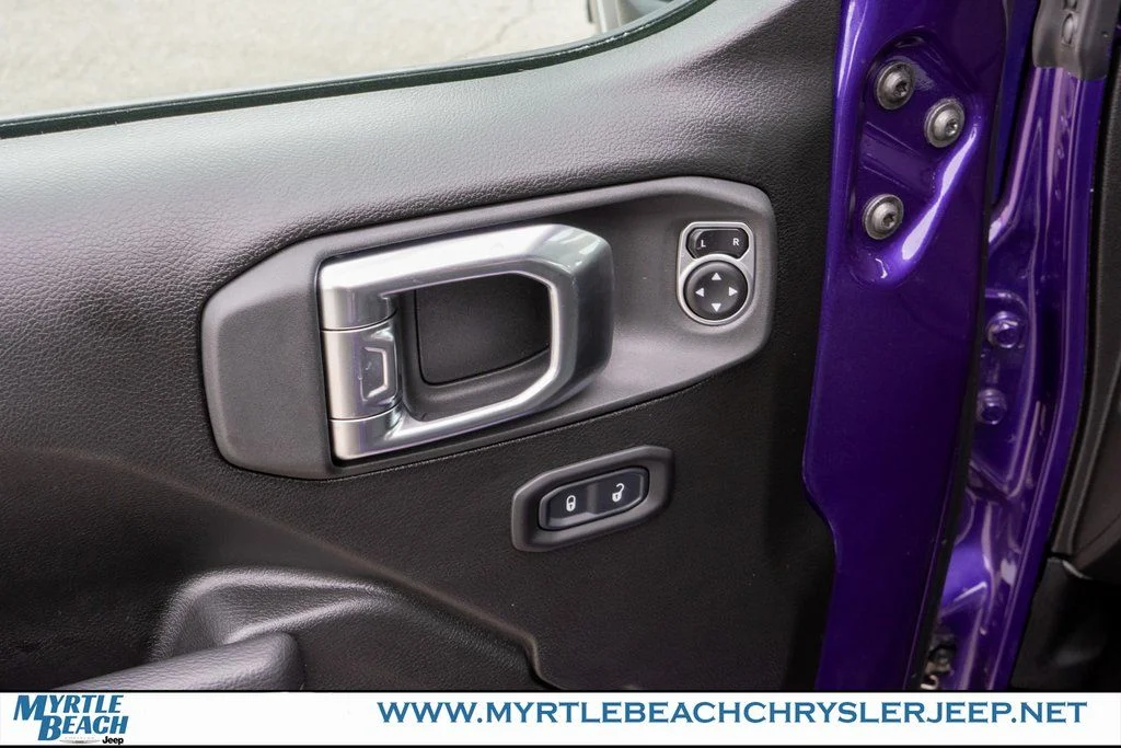 New 2026 Reign Exterior Paint Jeep Sport S image 17