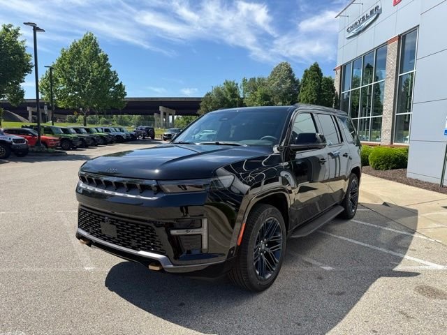 New 2026 High Gloss Black Exterior Paint Jeep Limited Reserve image 2