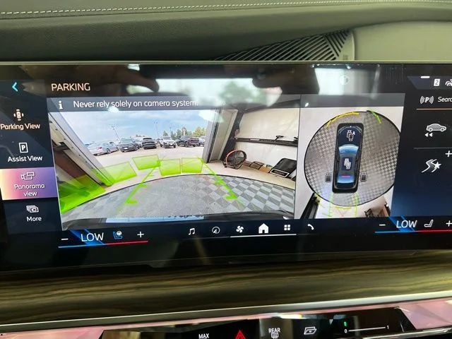 New 2025 Carbon Black Metallic BMW 760i xDrive image 21