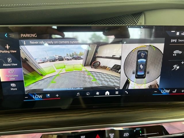 New 2025 Black BMW 760i xDrive image 21