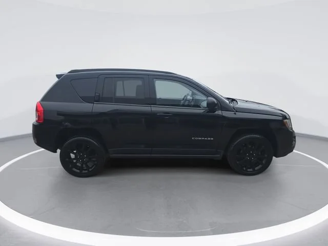 Used 2012 Jeep Compass Latitude with VIN 1C4NJCEB1CD696752 for sale in Davison, MI